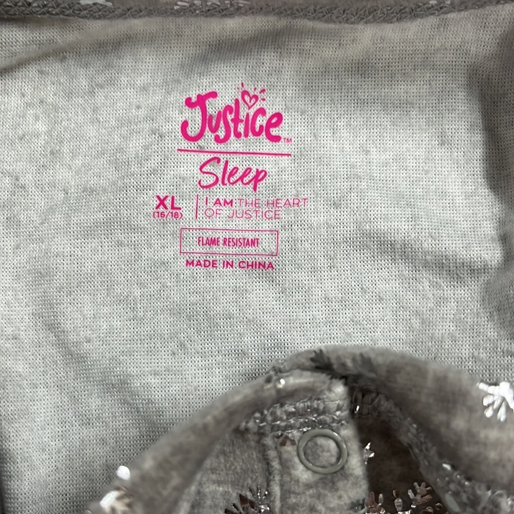 JUSTICE Sleep with slipper socks - Picture 8 of 9
